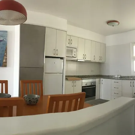 Cdm, Puerto Del Carmen, Entre Playa Chica Y Playa Grande Пуэрто дель Кармен